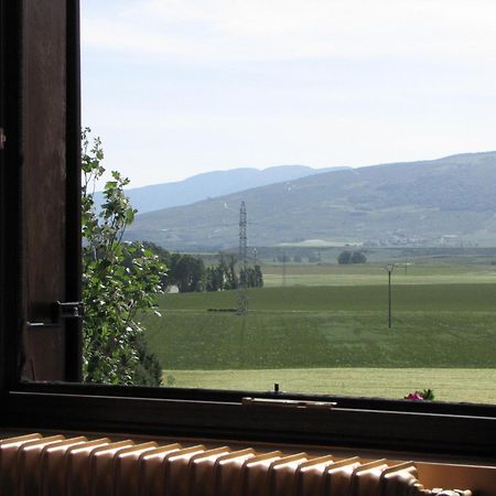 Hostal Rural Huartearena Iza Exteriör bild